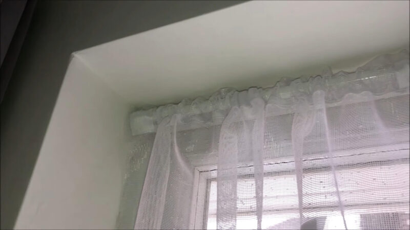 CORTINAS  Así puedes colgar tus cortinas sin hacer agujeros en la pared