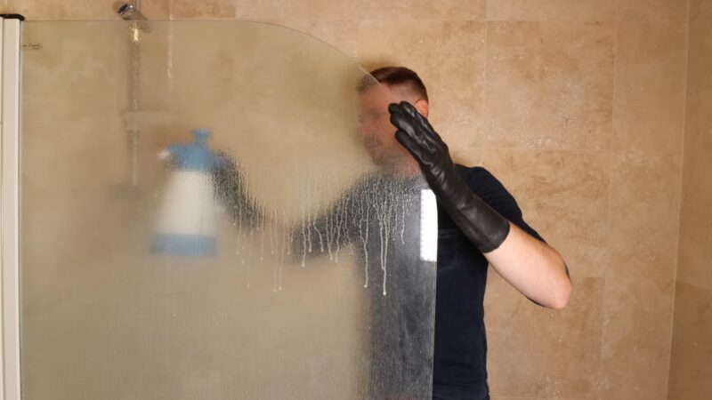 Cómo quitar el moho de la ducha - 6 pasos